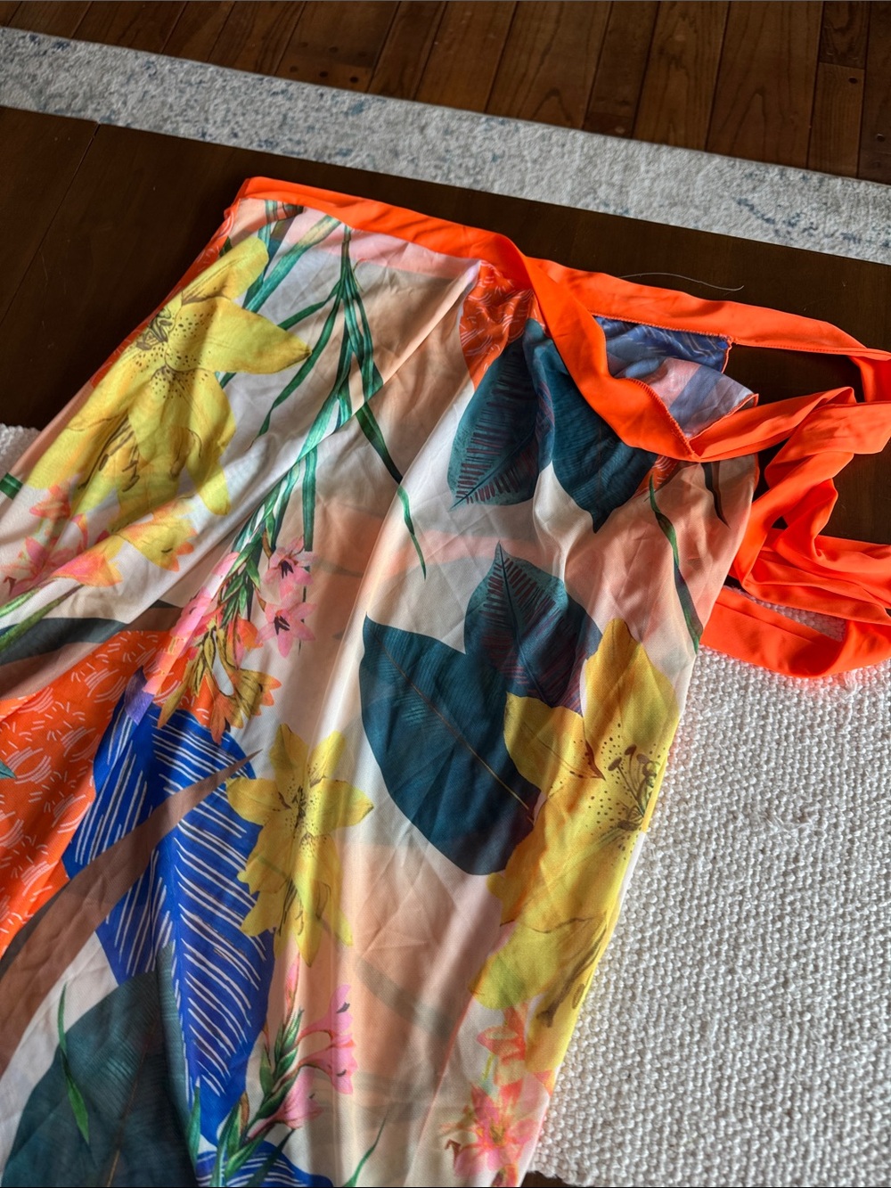 Gorgeous Plus Swimsuit with Sarong - Picture 10 of 11